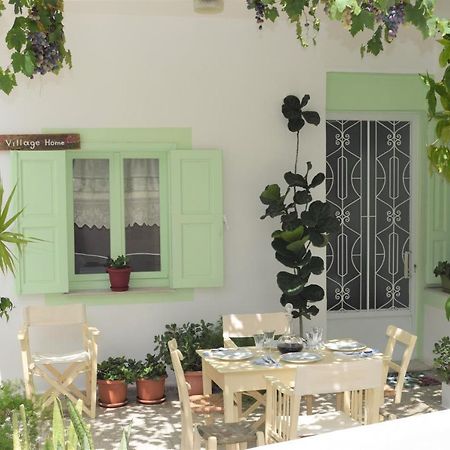 Village Home In Paradeísion エクステリア 写真